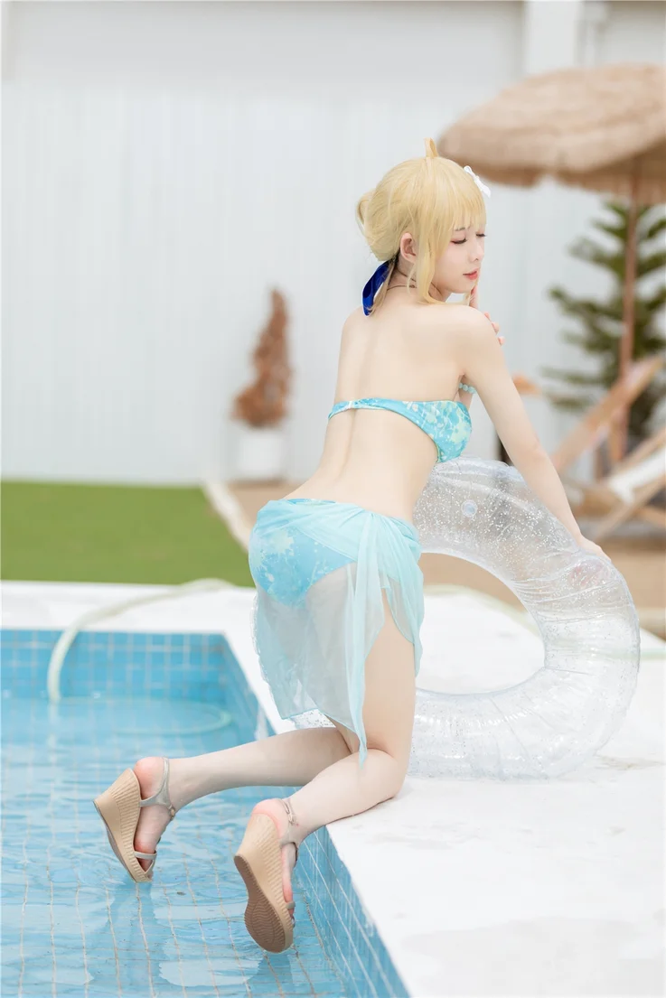 Coser-Feng-Jiang-Jiangv--029.webp