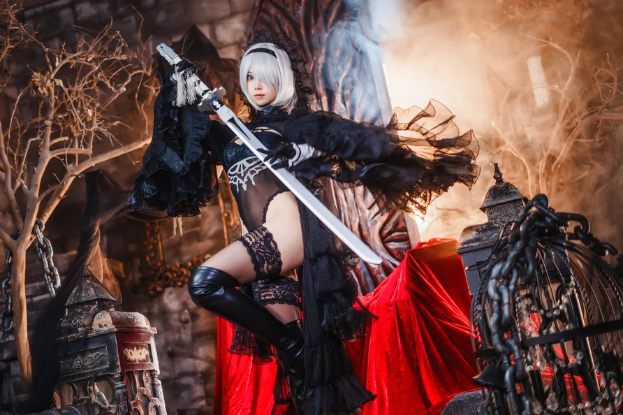 Coser-Mi-zhi-mao-qiu-2B-001.webp