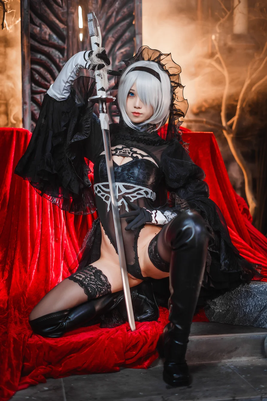 Coser-Mi-zhi-mao-qiu-2B-006.webp