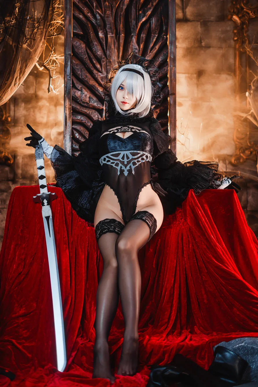 Coser-Mi-zhi-mao-qiu-2B-009.webp