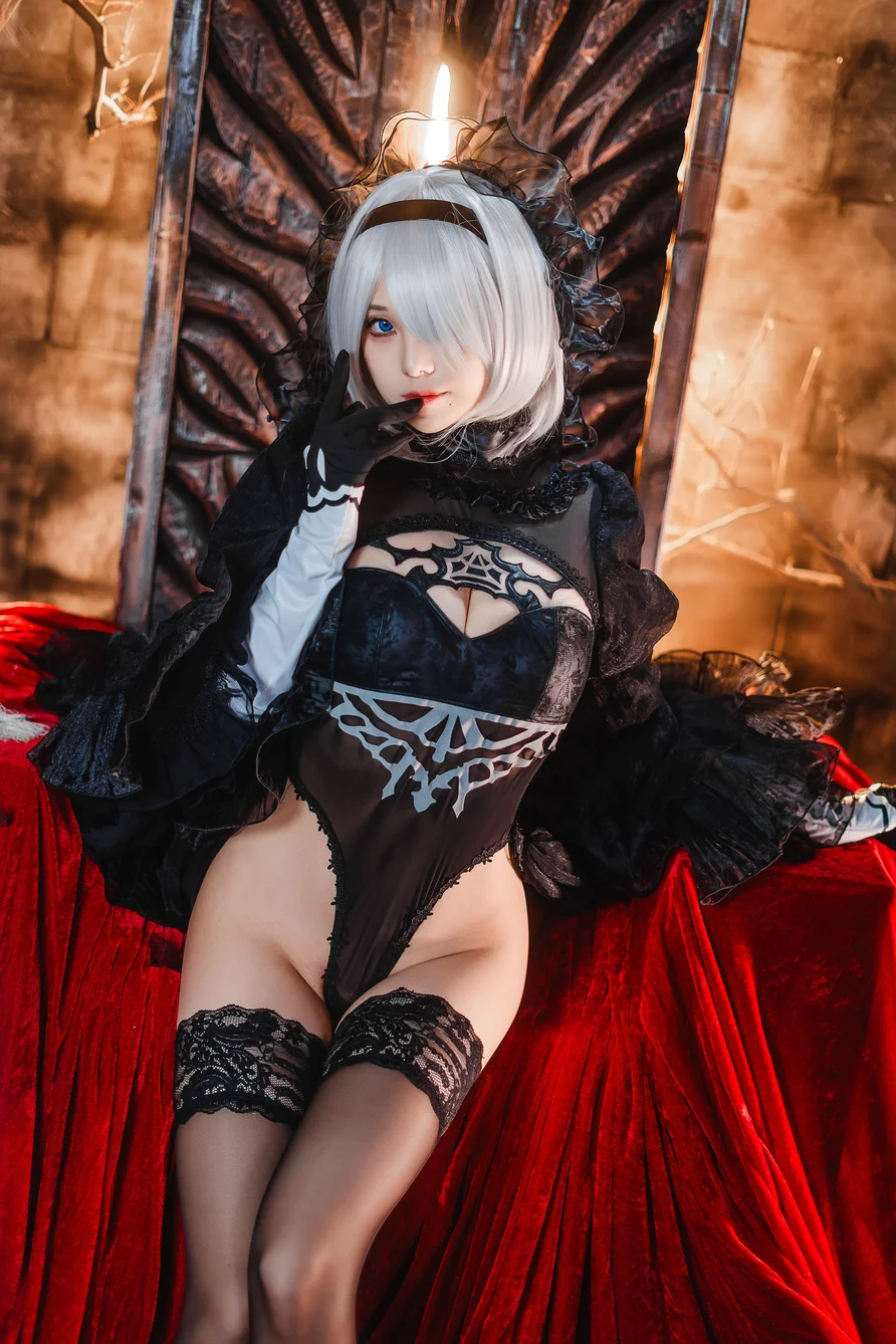 Coser-Mi-zhi-mao-qiu-2B-010.webp