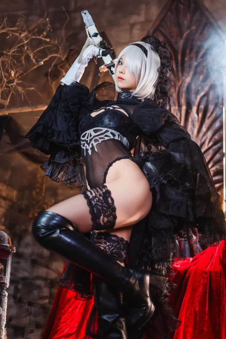 Coser-Mi-zhi-mao-qiu-2B-023.webp