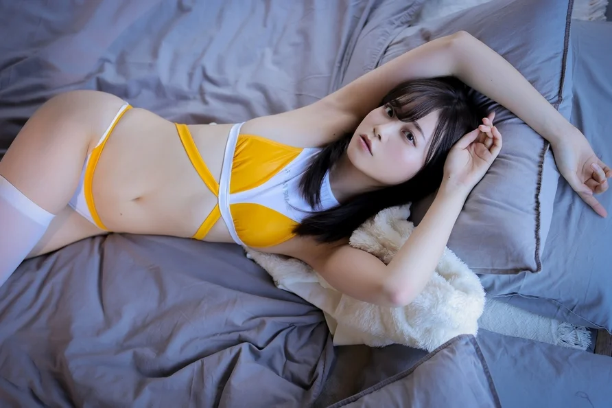 Coser-Mimiko-Hinaki-Wet-Color-Swimming-Race-014.webp