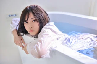 Coser-Mimiko-Hinaki-Wet-Color-Swimming-Race-129.webp