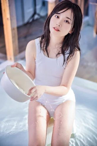 Coser-Mimiko-Hinaki-Wet-Color-Swimming-Race-164.webp