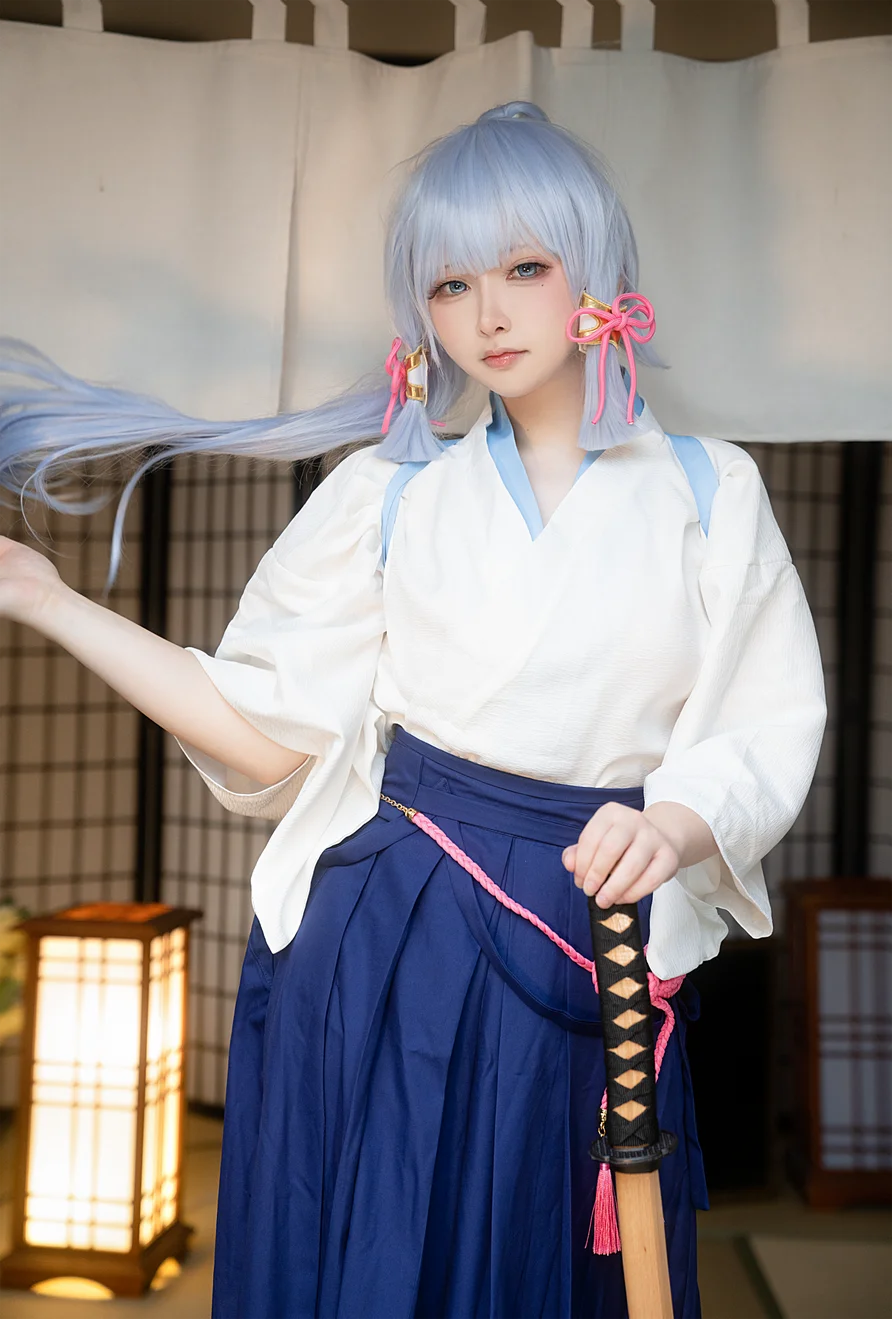 Coser-Ying-Li-Li-003.webp