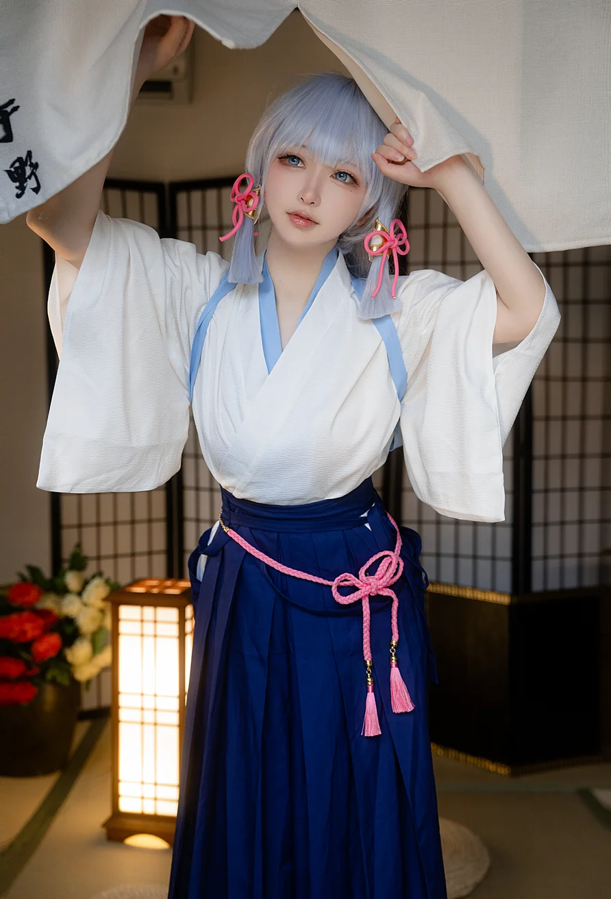 Coser-Ying-Li-Li-004.webp