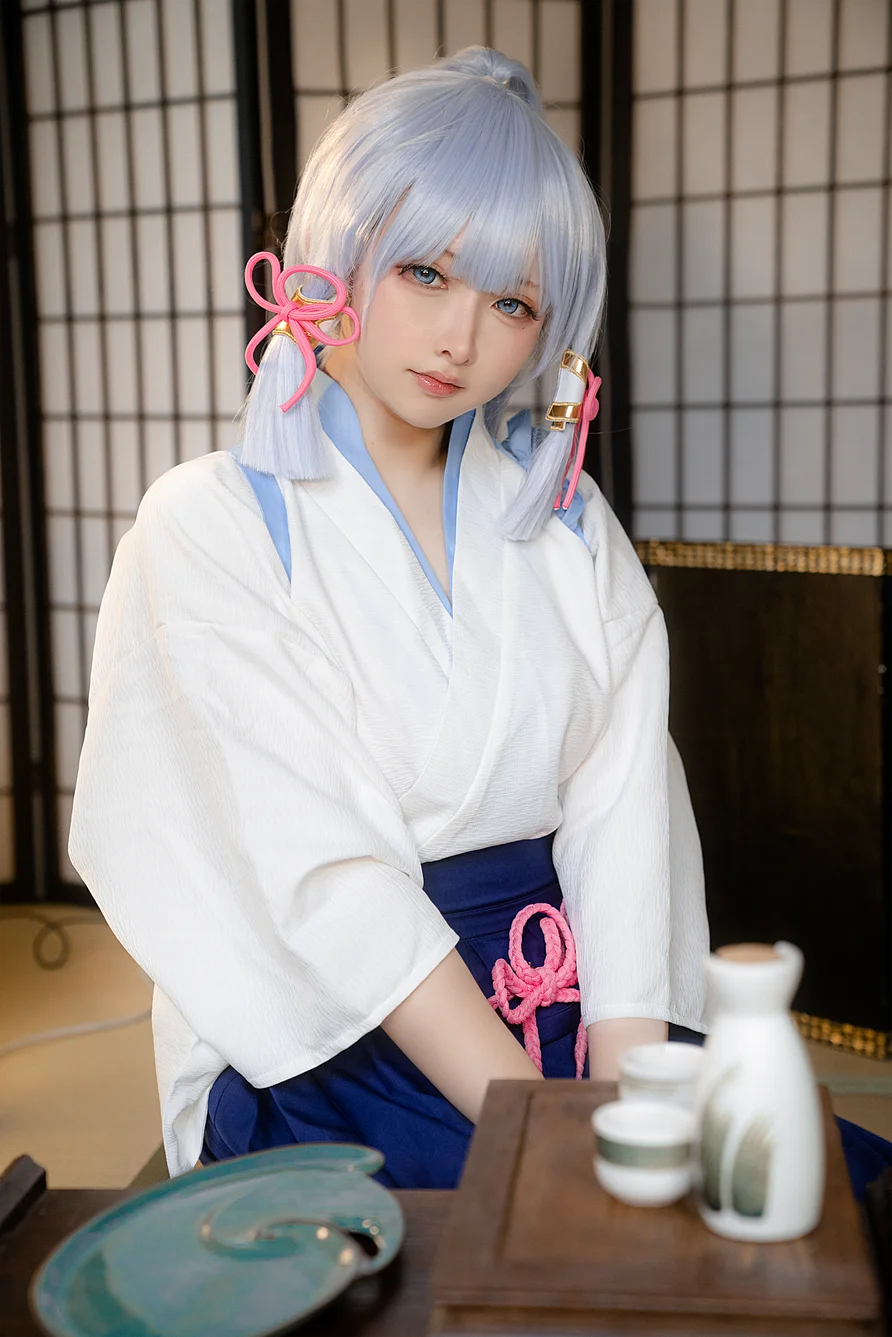 Coser-Ying-Li-Li-007.webp