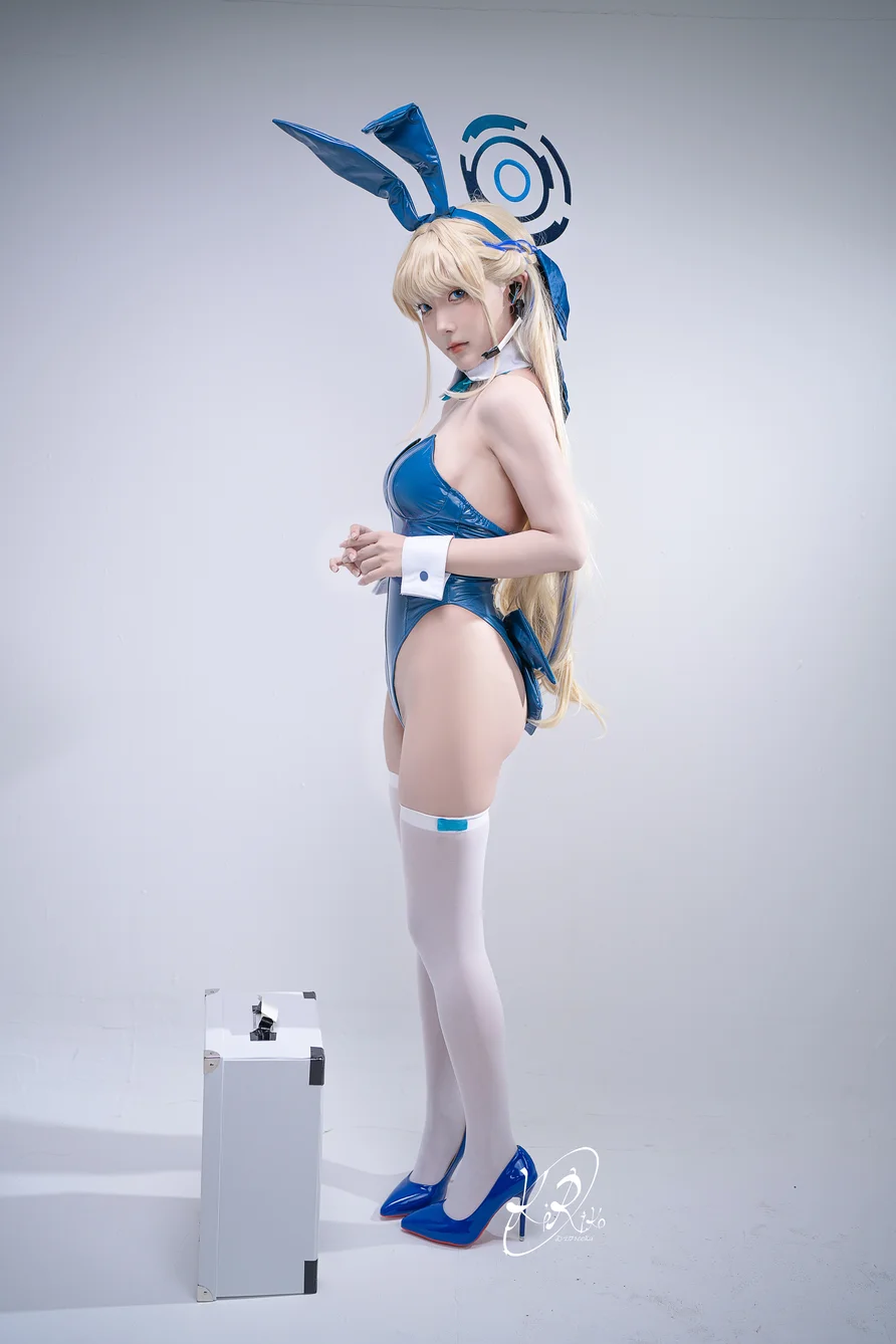 Coser-celia-Toki-Bunny-012.webp