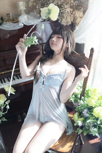 Coser-shi-san-bu-shi-shiw-042.webp