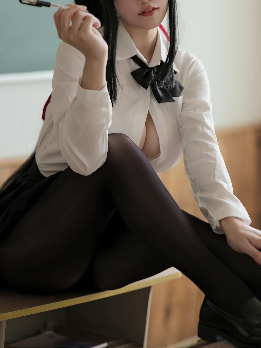 Coser-xiao-cang-qian-dai-w-JK-009.webp