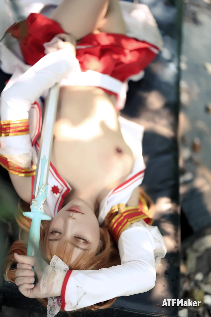 ATFM-Cosplay-Vol.06-Yuuki-Asuna-Battle-011.webp