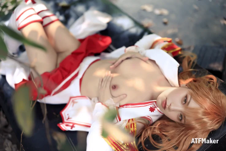 ATFM-Cosplay-Vol.06-Yuuki-Asuna-Battle-022.webp