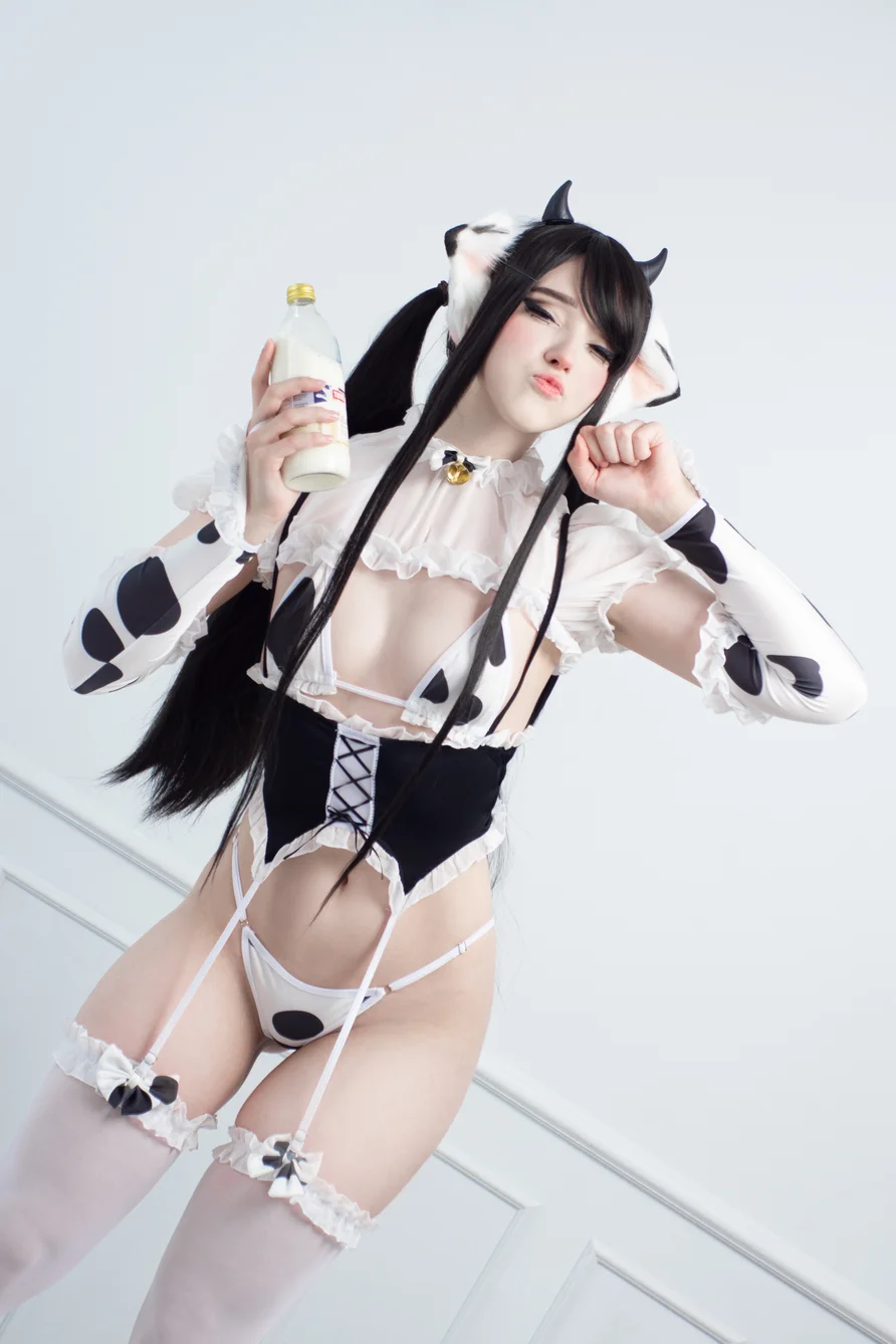 Coser-Candy-Ball-Got-Milk-004.webp