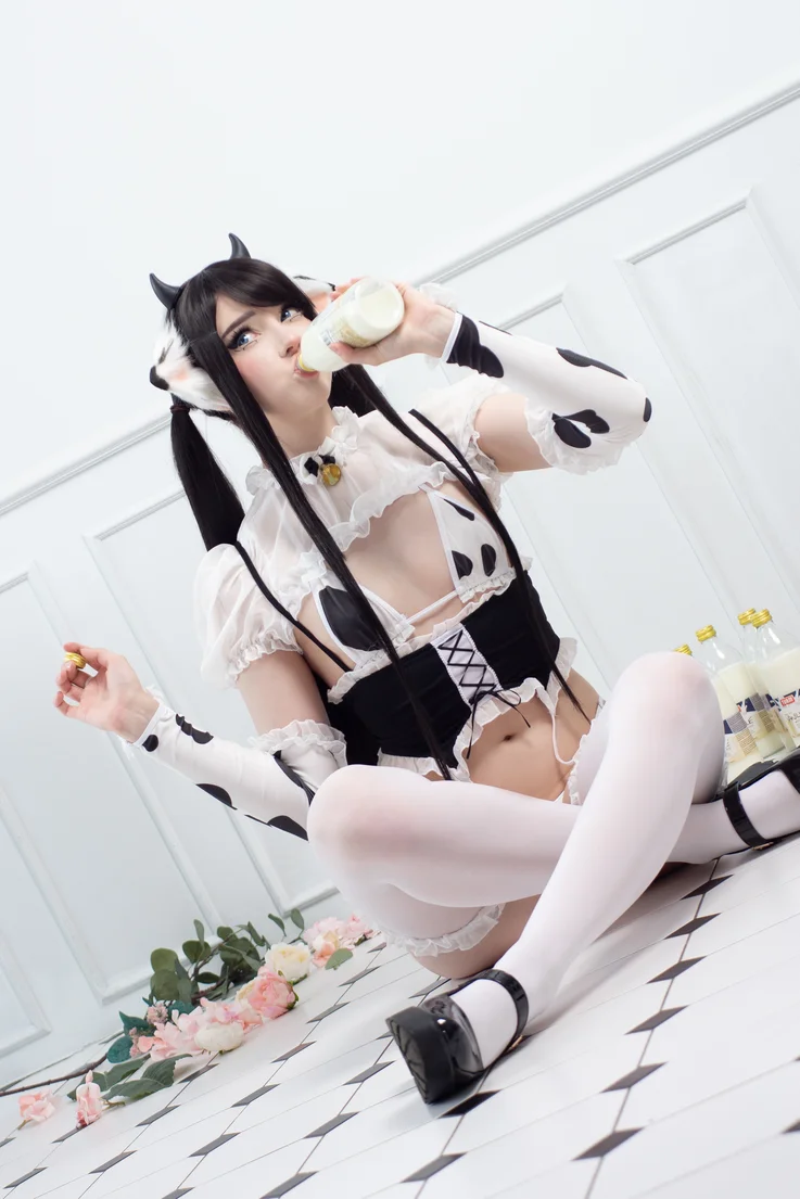 Coser-Candy-Ball-Got-Milk-029.webp