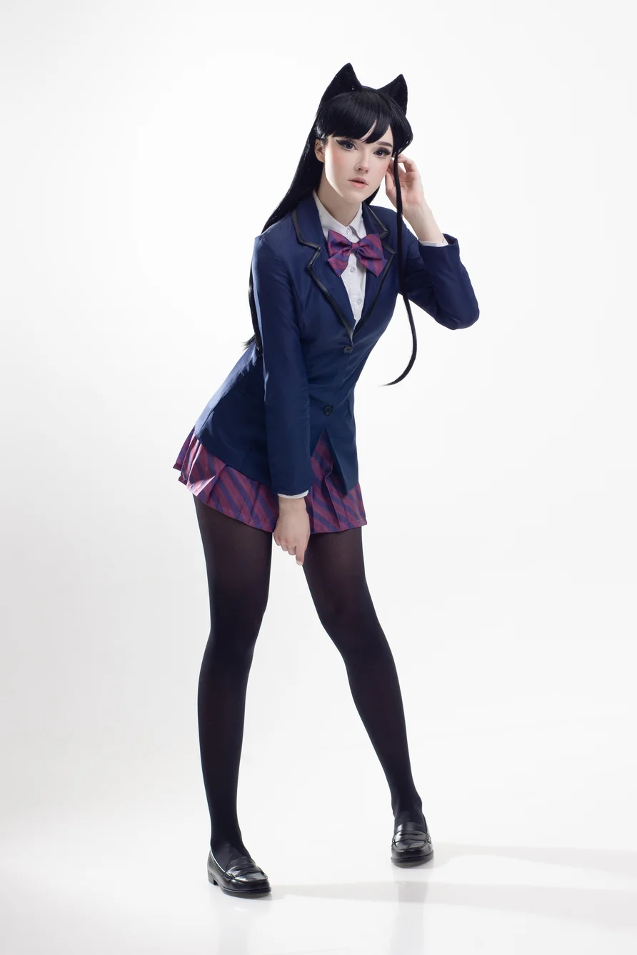 Coser-Candy-Ball-Komi-019.webp