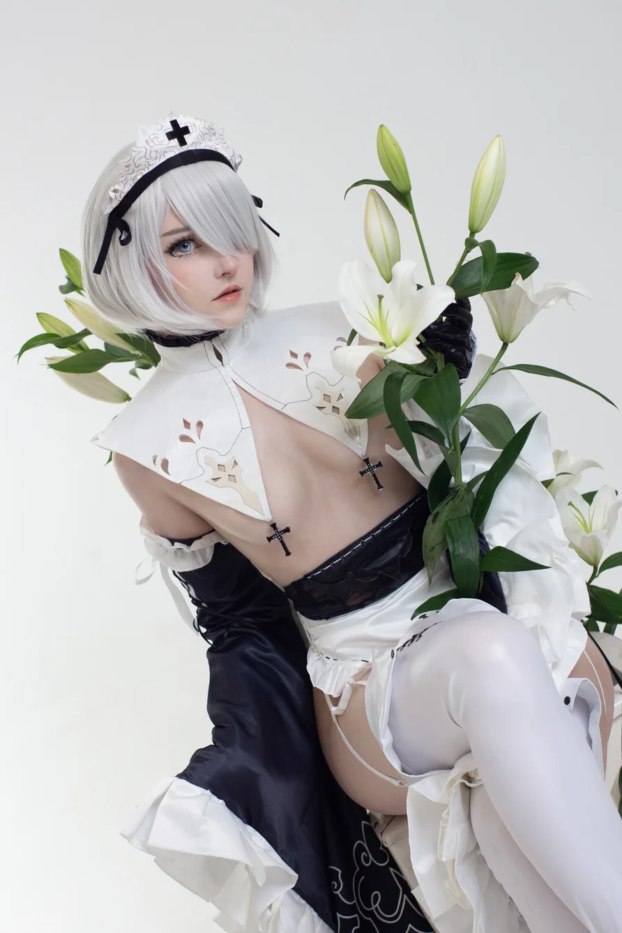 Coser-Candy-Ball-Maid-2B-017.webp