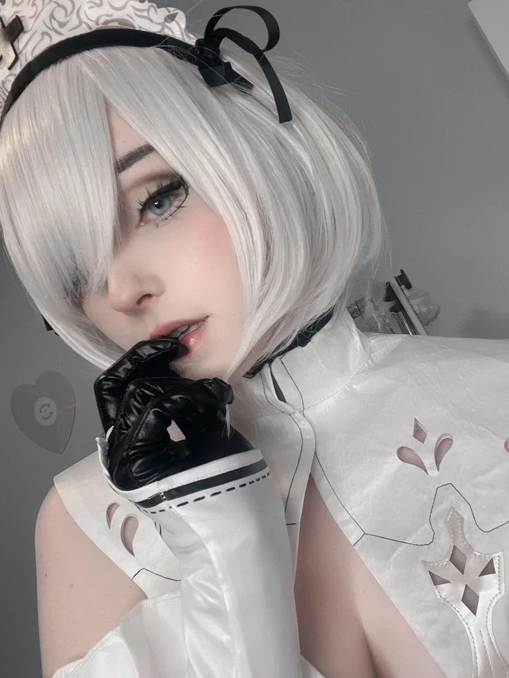 Coser-Candy-Ball-Maid-2B-024.webp