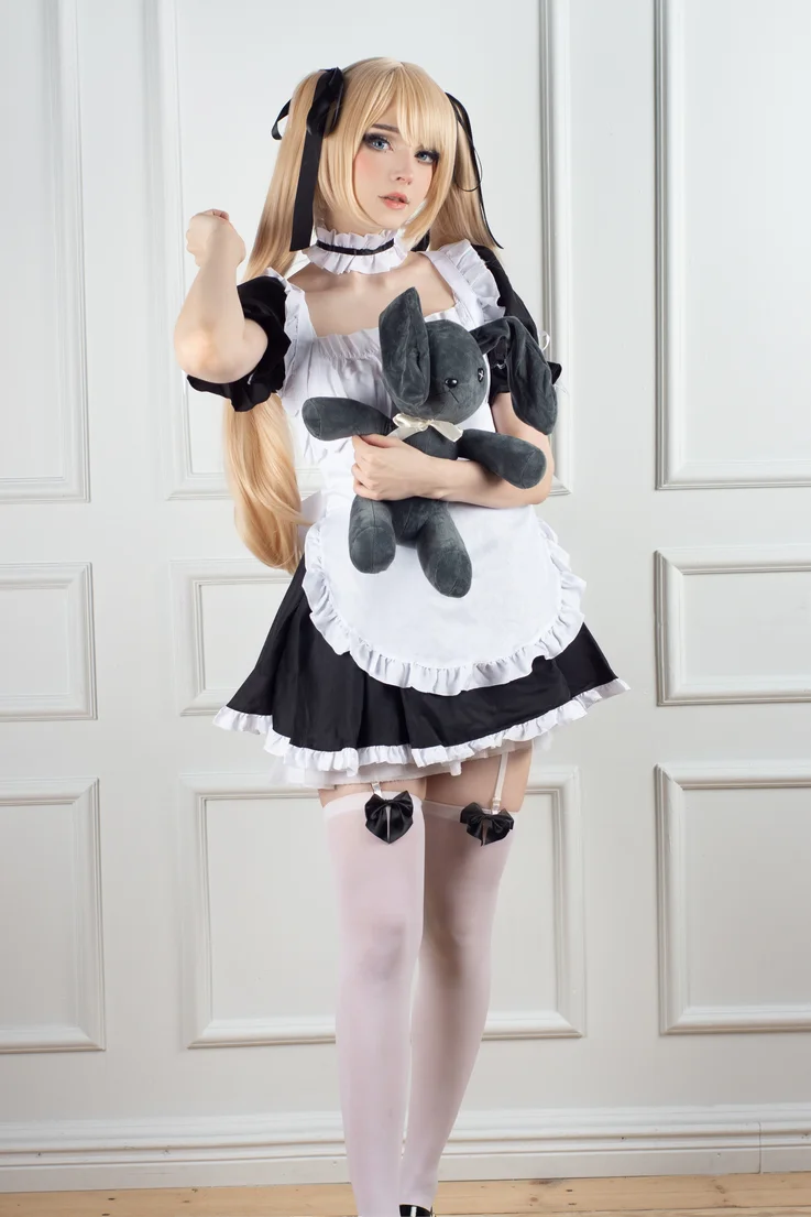 Coser-Candy-Ball-Marie-Rose-024.webp