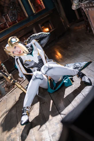 Coser-Celia-KIRIKO-NIKKE-Goddess-Shadow-118.webp