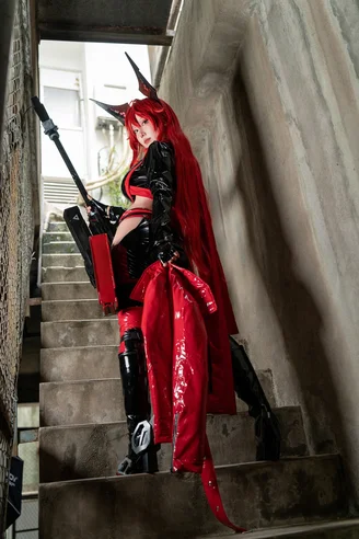 Coser-Celia-KIRIKO-NIKKE-Goddess-Shadow-144.webp