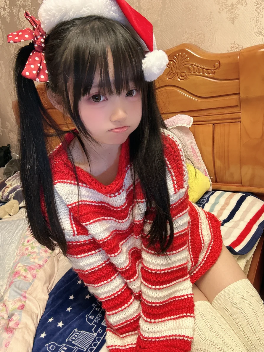 Coser-Eiri-Kanzawa-002.webp