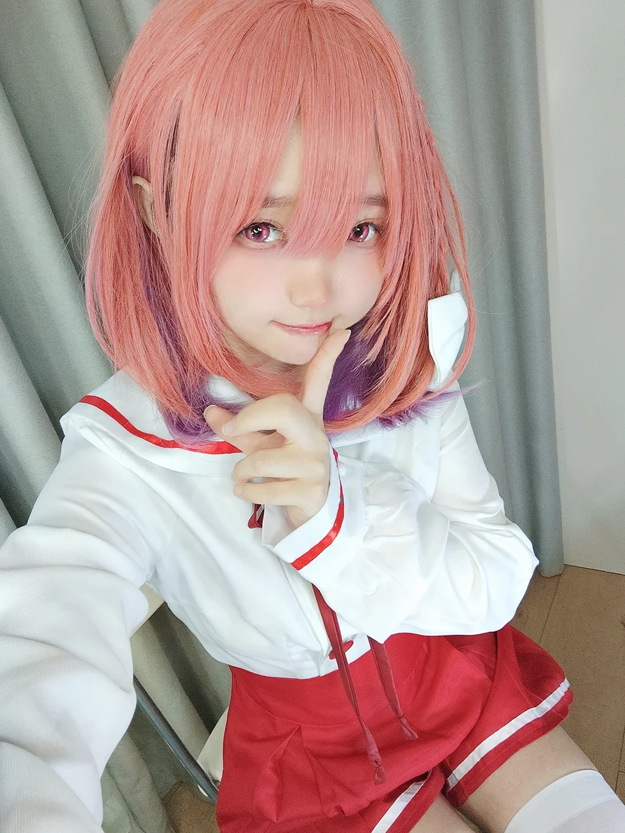 Coser-Eiri-Kanzawa-003.webp