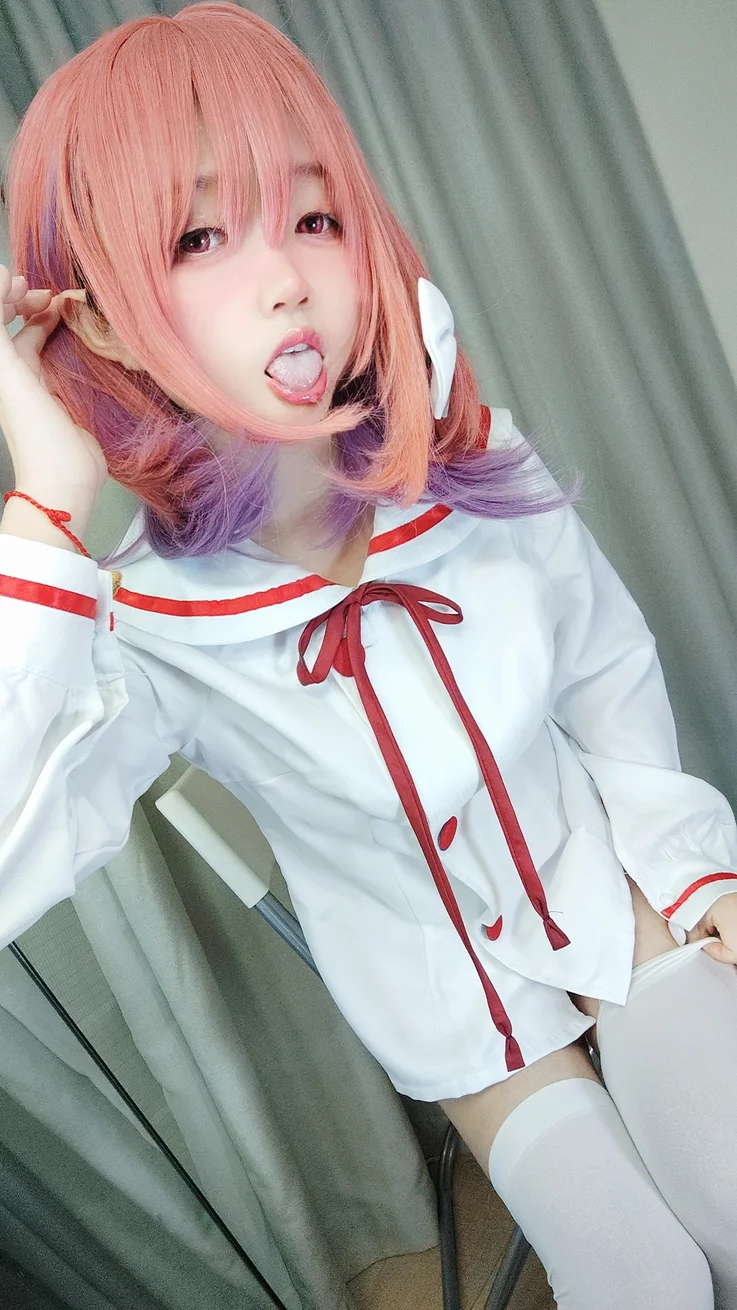 Coser-Eiri-Kanzawa-026.webp