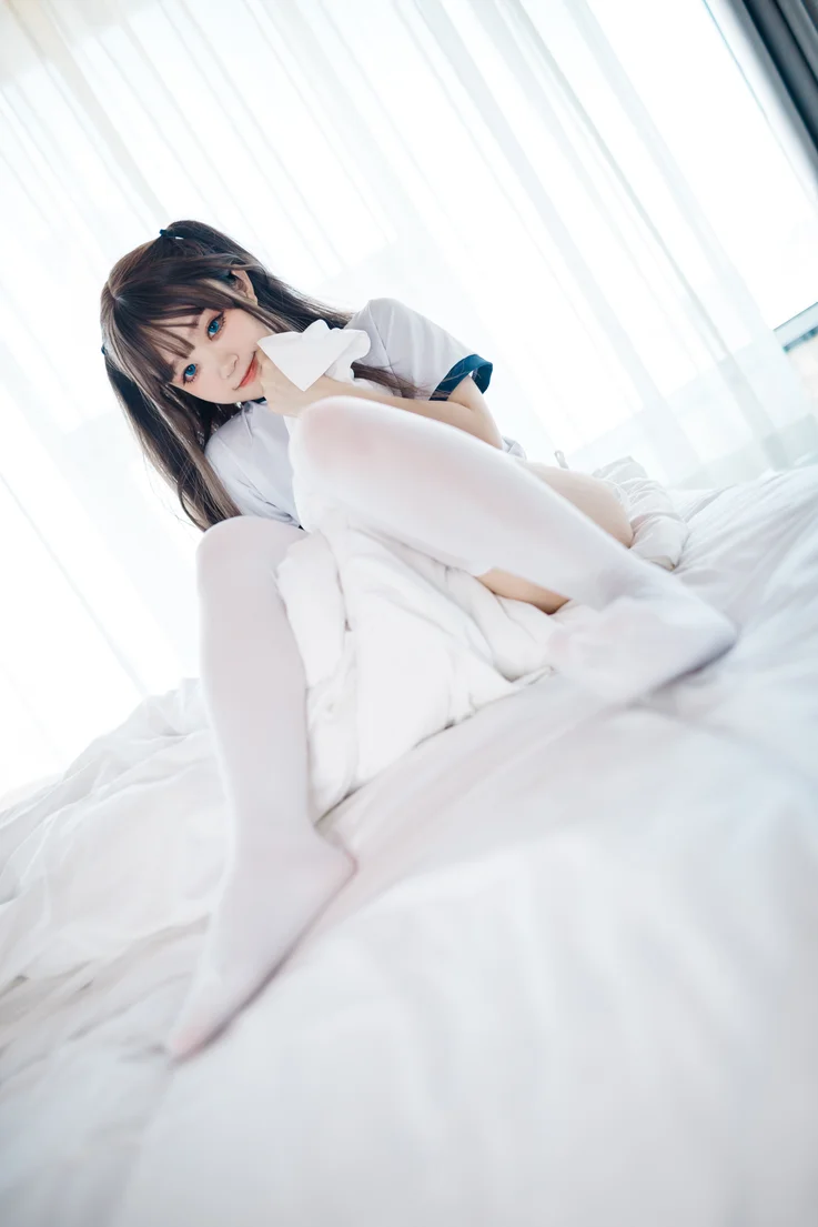 Coser-Eiri-Kanzawa-040.webp