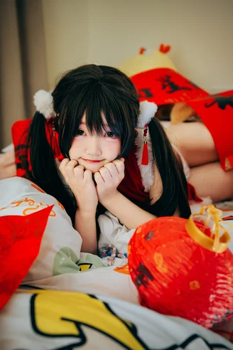 Coser-Eiri-Kanzawa-053.webp