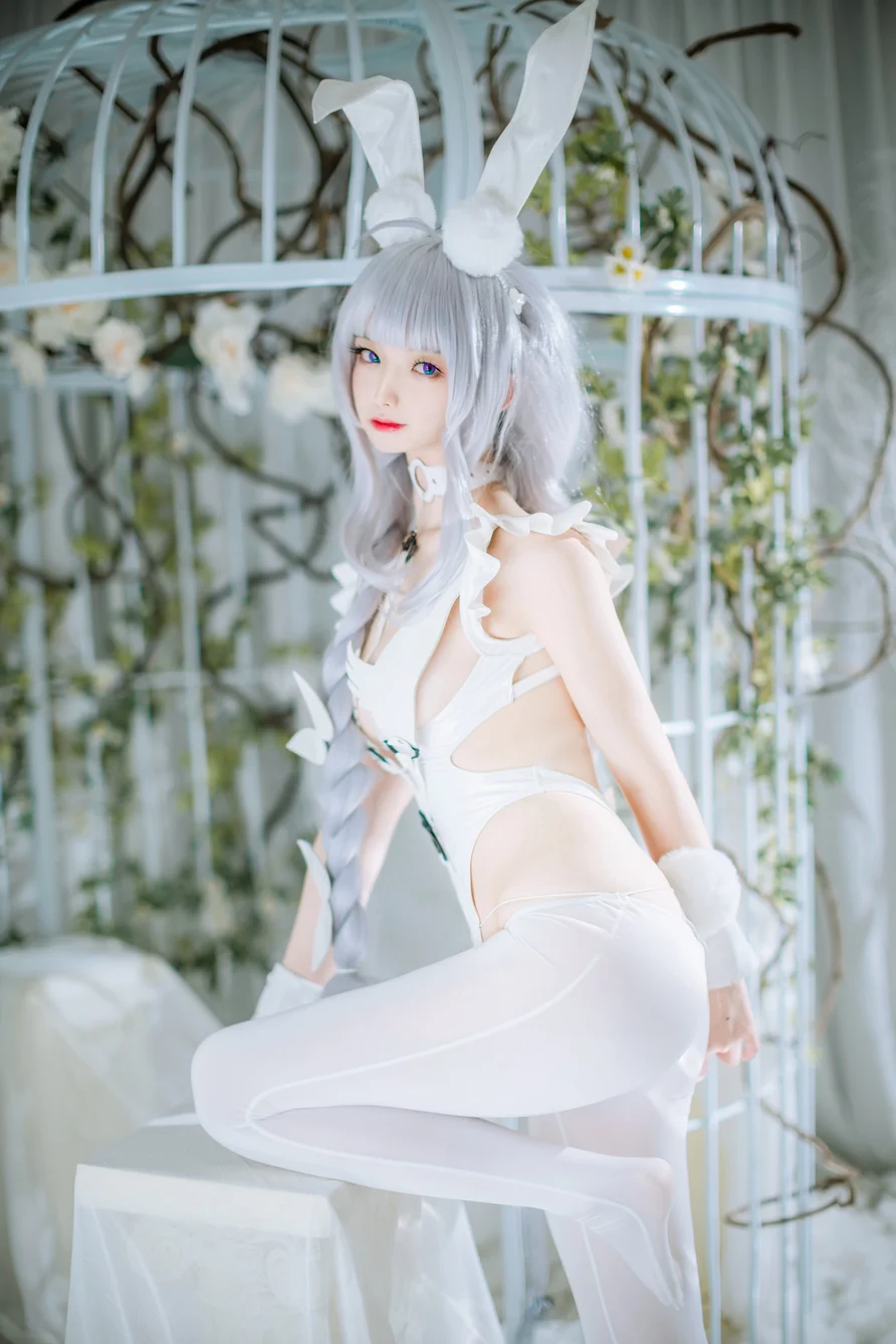 Coser-Feng-Jiang-Jiangv-002.webp