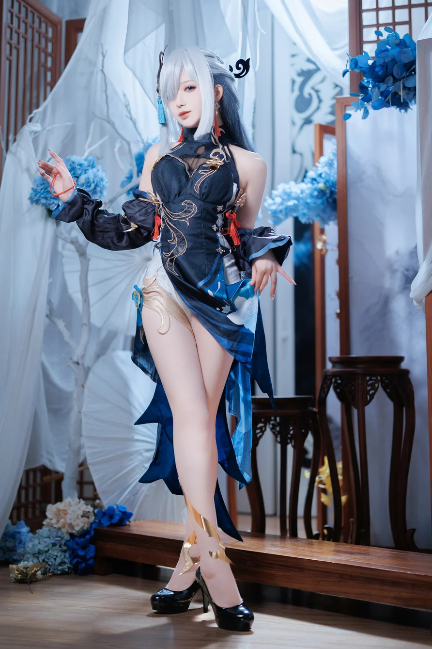 Coser-Feng-Jiang-Jiangv-010.webp