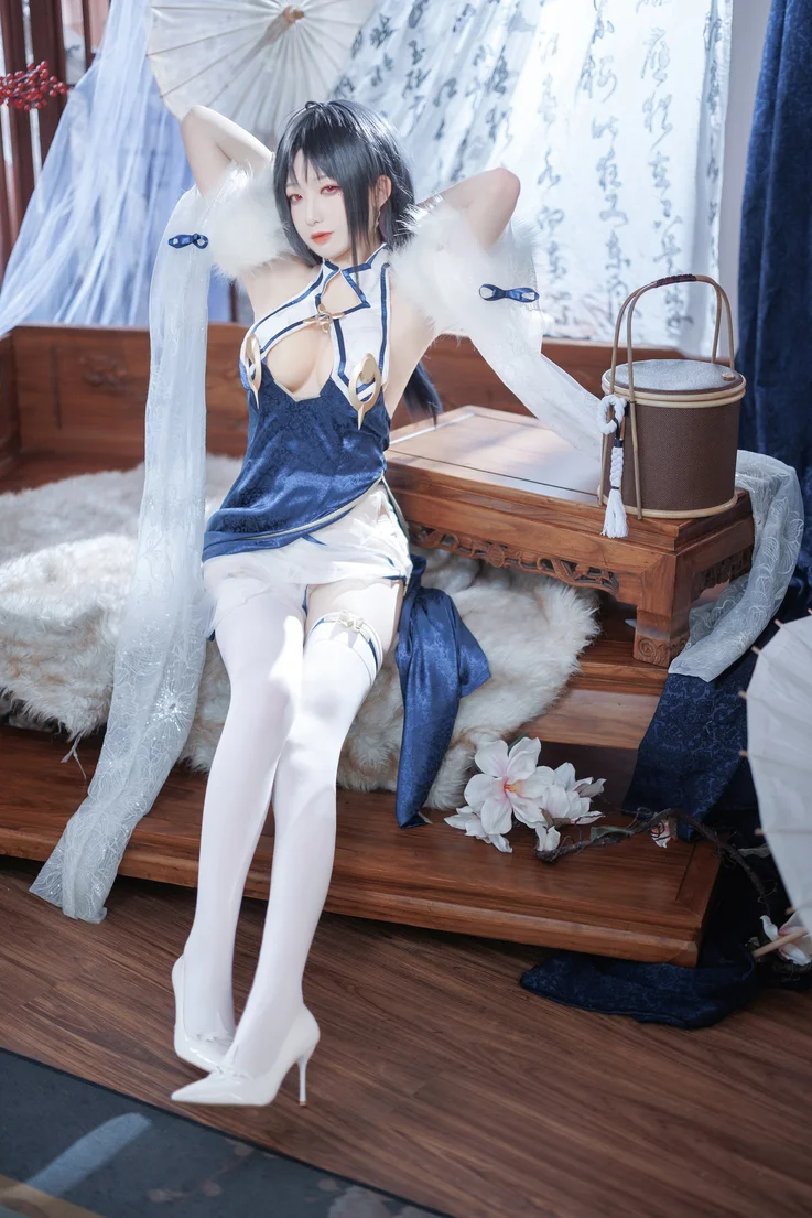 Coser-Feng-Jiang-Jiangv-021.webp