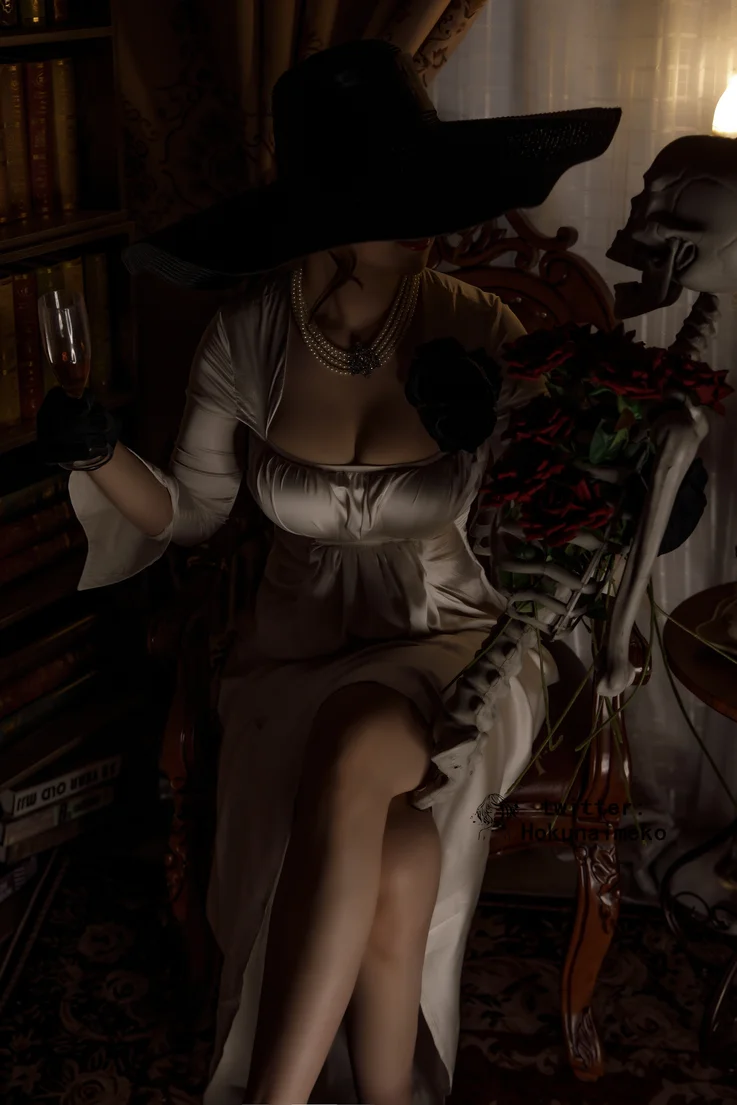 Coser-Hokunaimeko--Alcina-Dimitrescu-028.webp