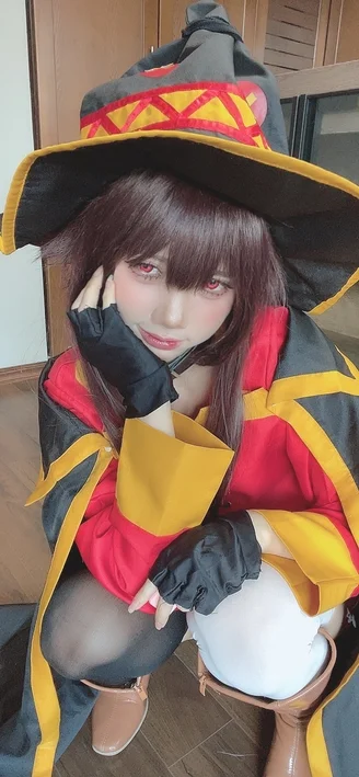 Coser-PoppaChan-Konosuba-Megumin-120.webp