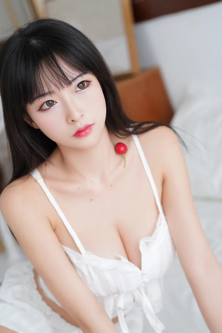 Coser-Qing-shui-you-nai-030.webp