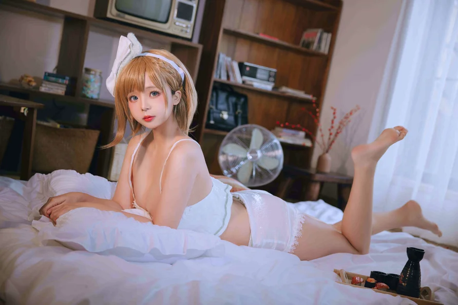 Coser-Ri-nai-jiao-002.webp