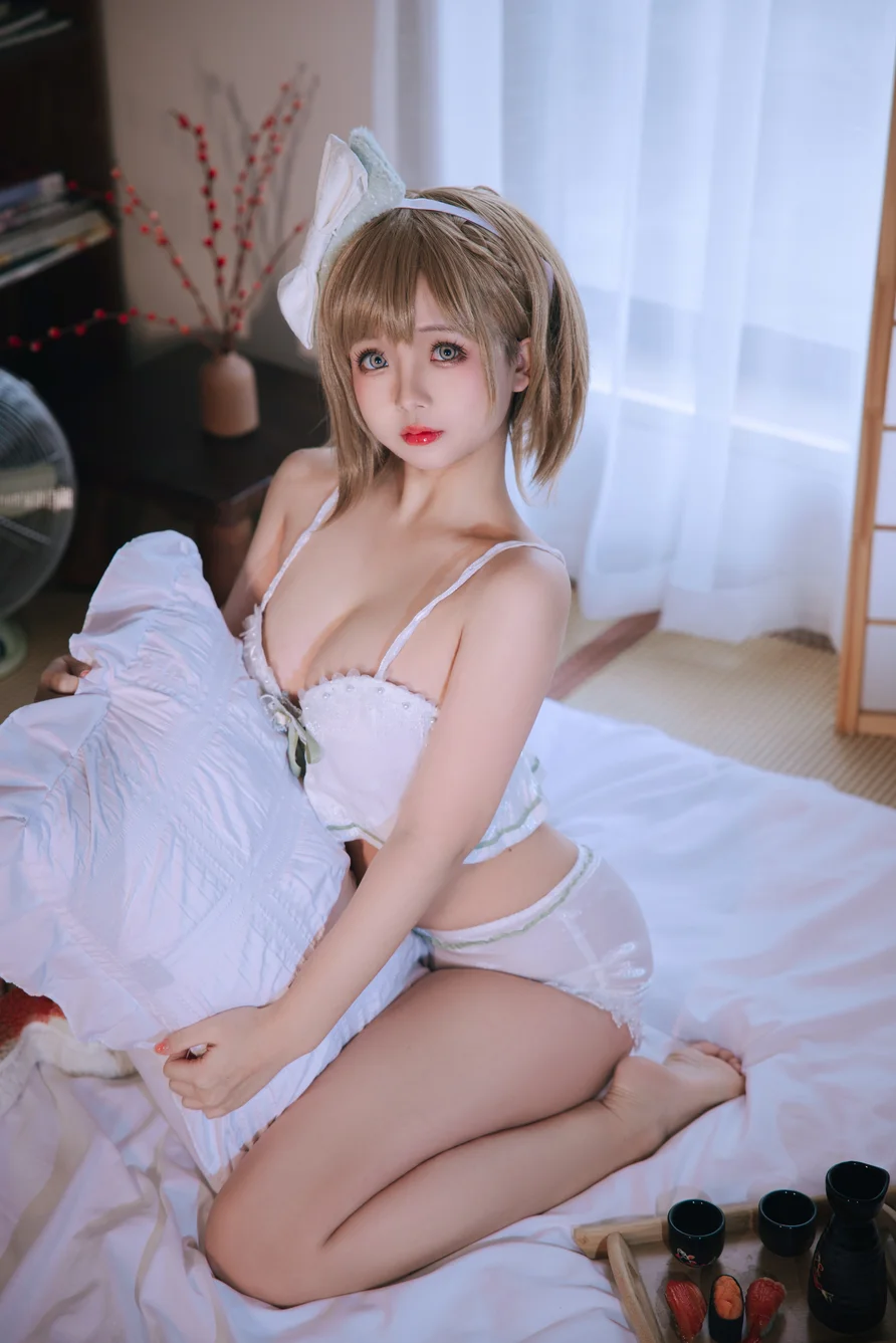 Coser-Ri-nai-jiao-008.webp