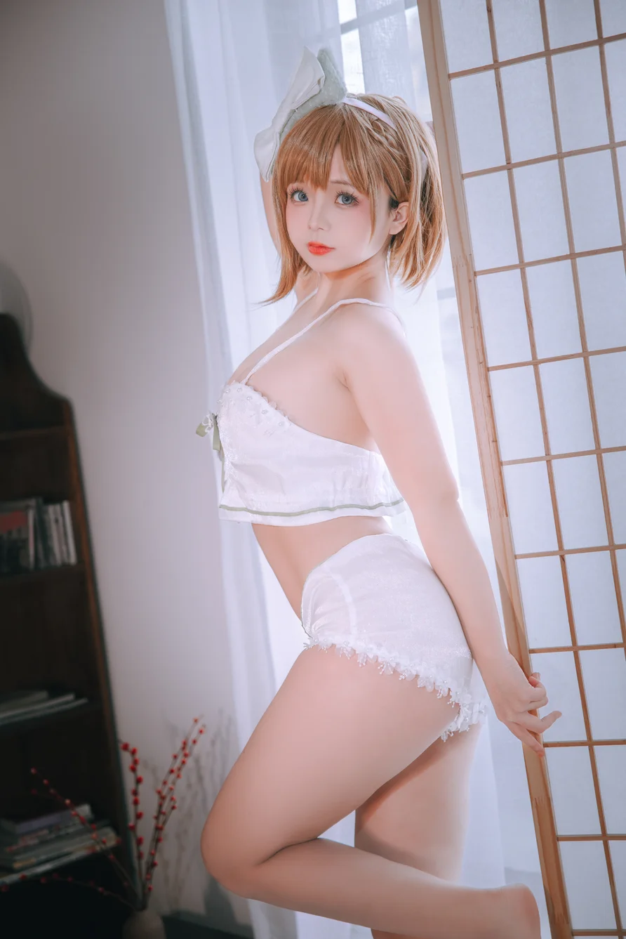 Coser-Ri-nai-jiao-019.webp