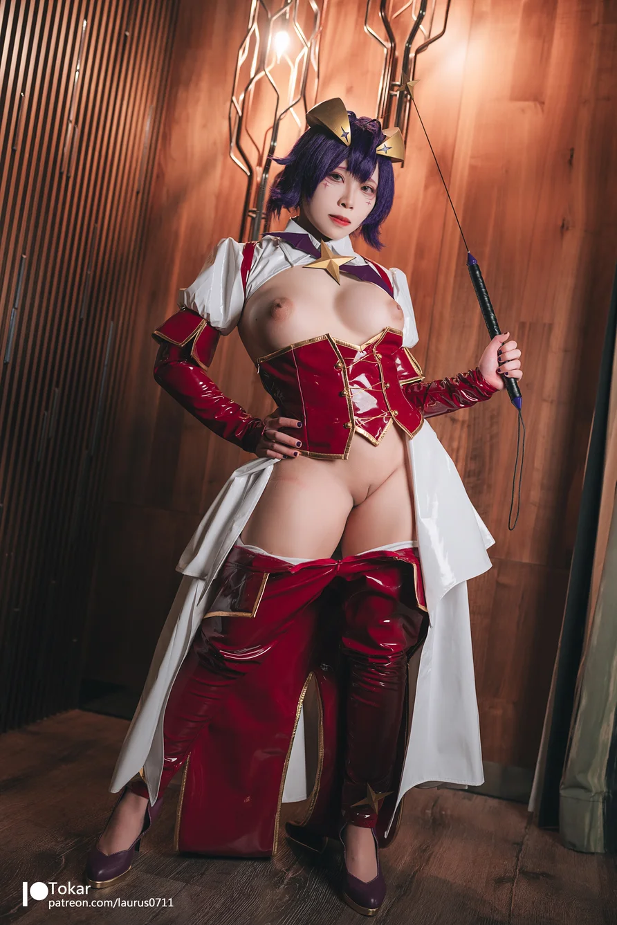 Coser-Tokar-Hiiragi-Utena-017.webp