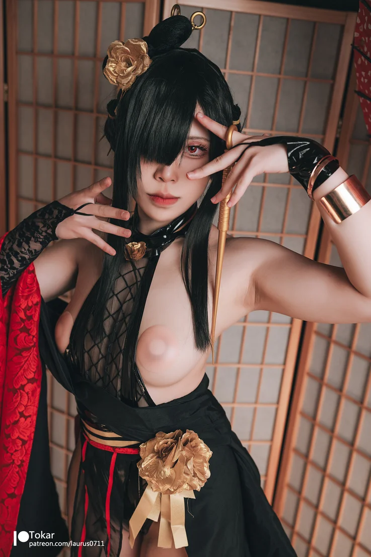 Coser-Tokar-ver-YorForgerNinja-ver-038.webp