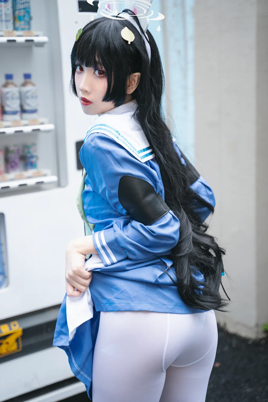 Coser-Xiao-he-tian-jiu--002.webp