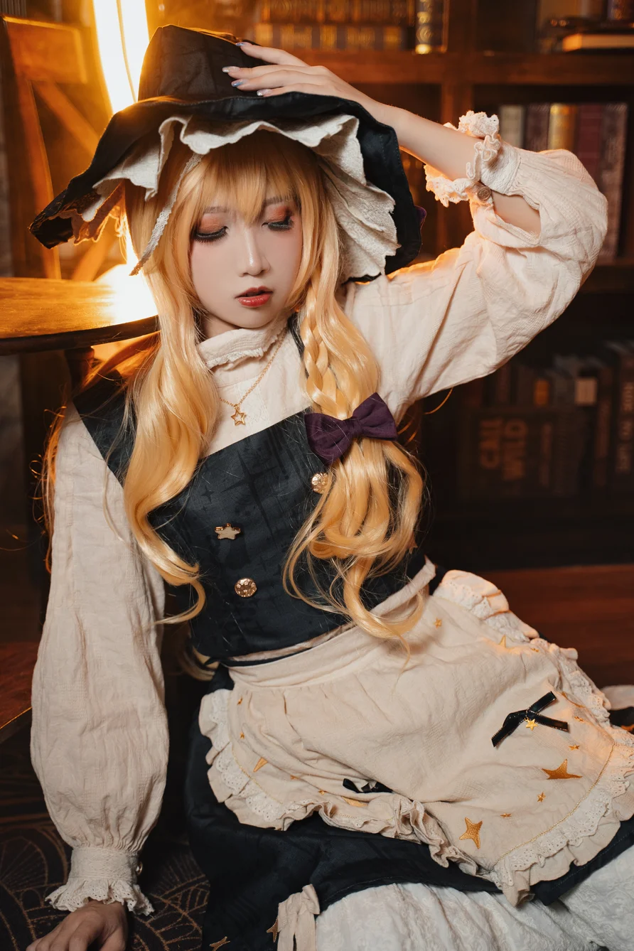 Coser-Xiao-he-tian-jiu-007.webp