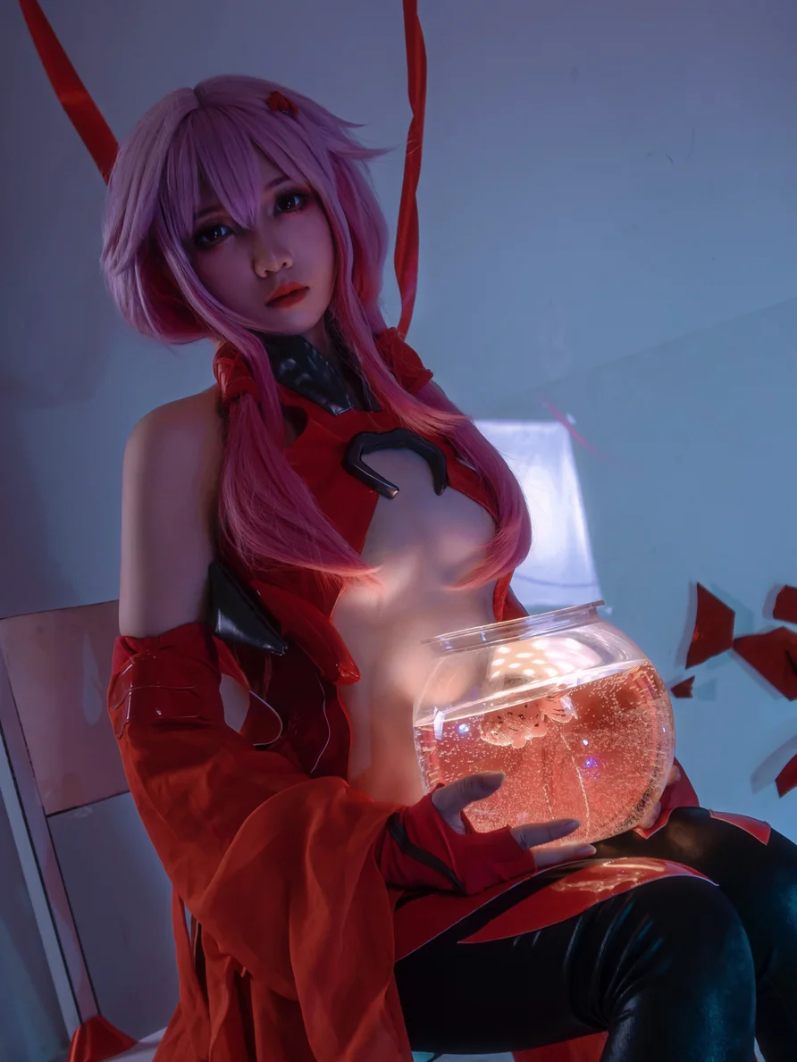 Coser-Xiao-he-tian-jiu-013.webp