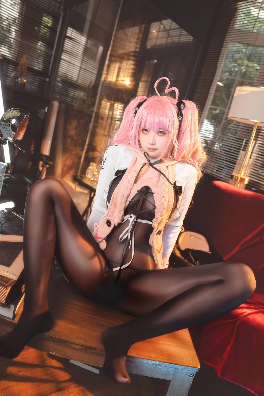 Coser-Xiao-he-tian-jiu-015.webp