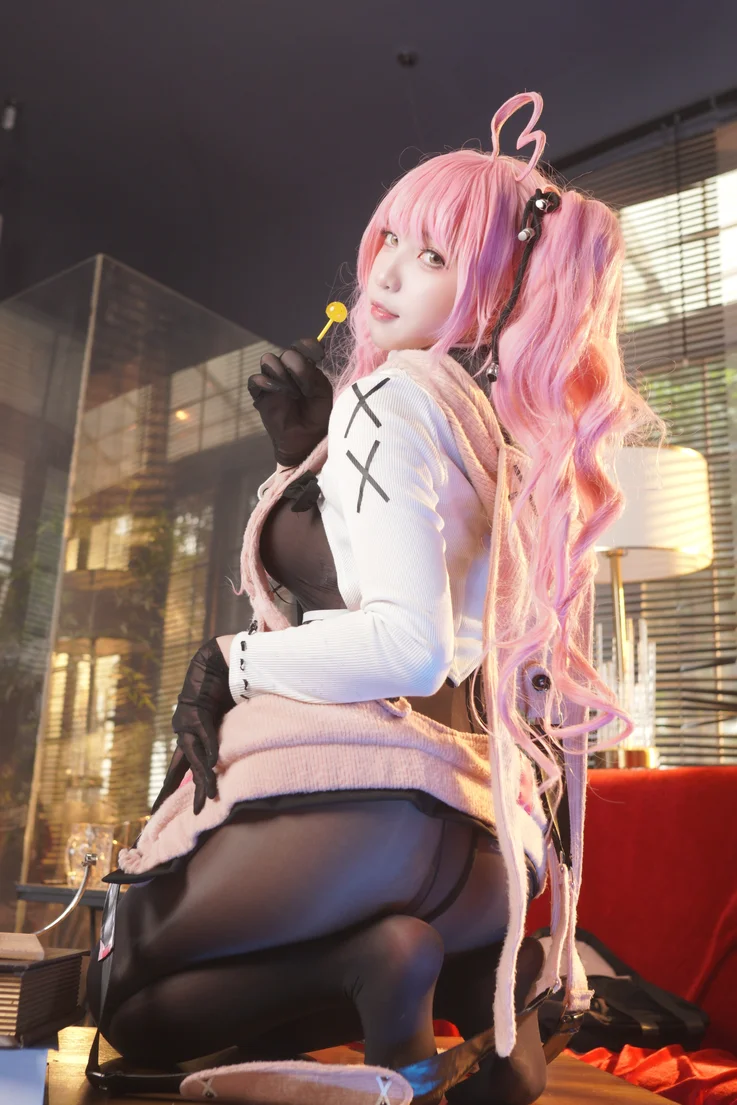 Coser-Xiao-he-tian-jiu-025.webp