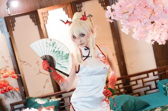 Coser-Xiao-he-tian-jiu-and--072.webp