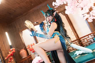 Coser-Xiao-he-tian-jiu-and--098.webp