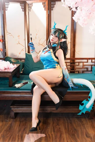 Coser-Xiao-he-tian-jiu-and--100.webp