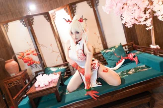 Coser-Xiao-he-tian-jiu-and--105.webp